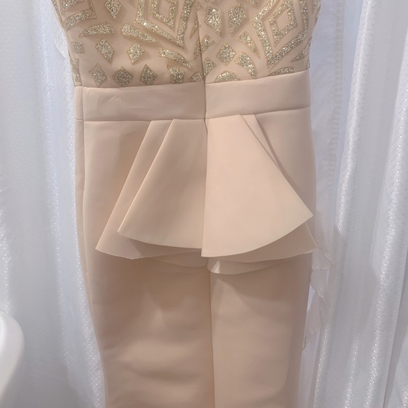 Dress - Picture 5 of 7